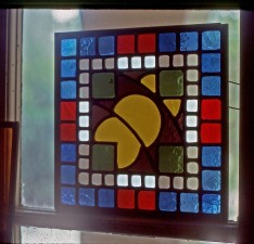 Autonomous stained glass: "Idee Gothique", 12" by 12", location unknown.