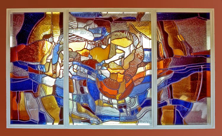 Without having to rely on garish backlighting, recessed mirror dynamically animates 